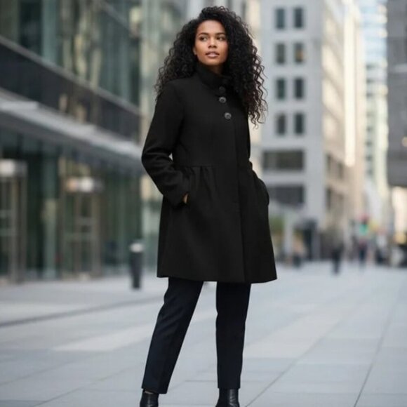 Katherine Barclay Jackets & Blazers - Katherine Barclay - Black Wool Blend Pea Coat